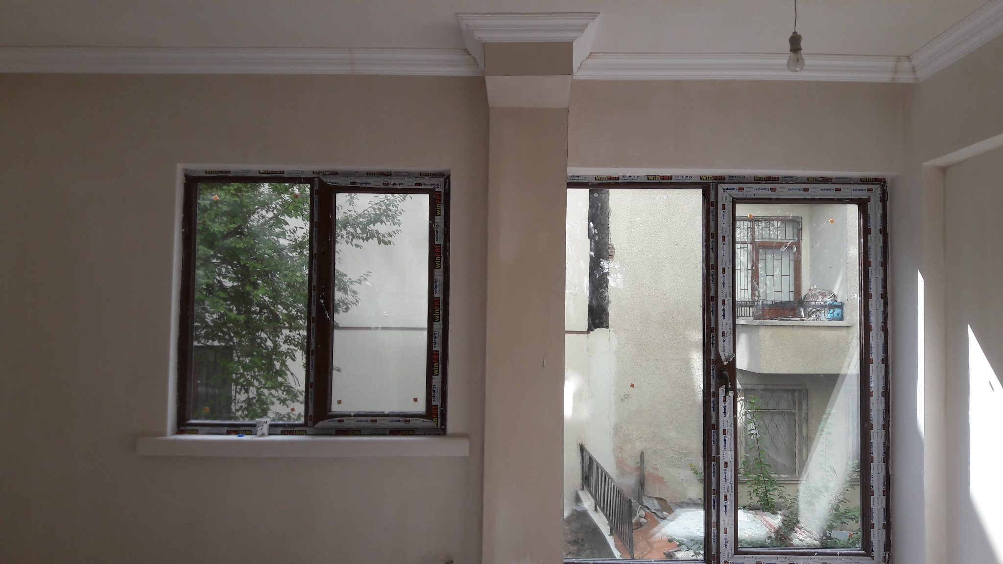 Yumurtalık Alçıcı